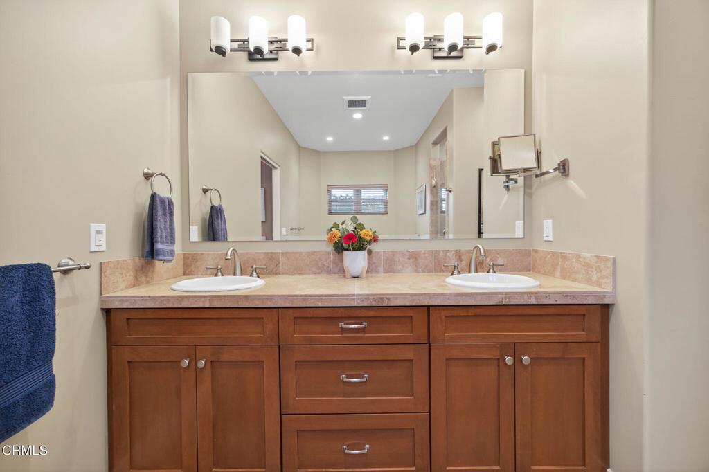 MLS #V1-32551 image #46