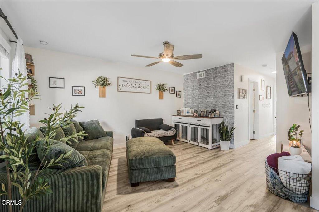 MLS #V1-32552 image #2