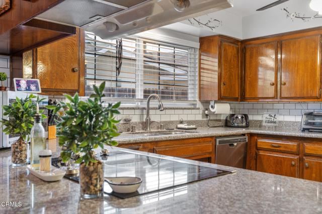 MLS #V1-32563 image #22