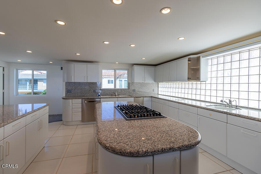 MLS #V1-32567 image #21