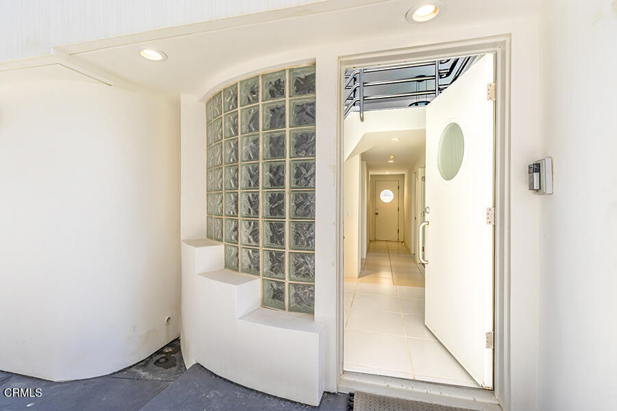 MLS #V1-32567 image #6