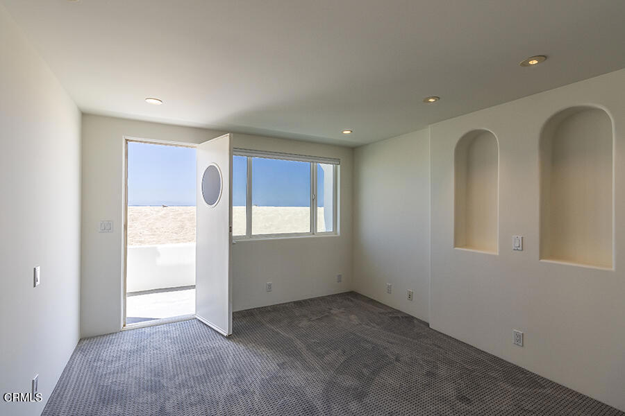 MLS #V1-32567 image #9