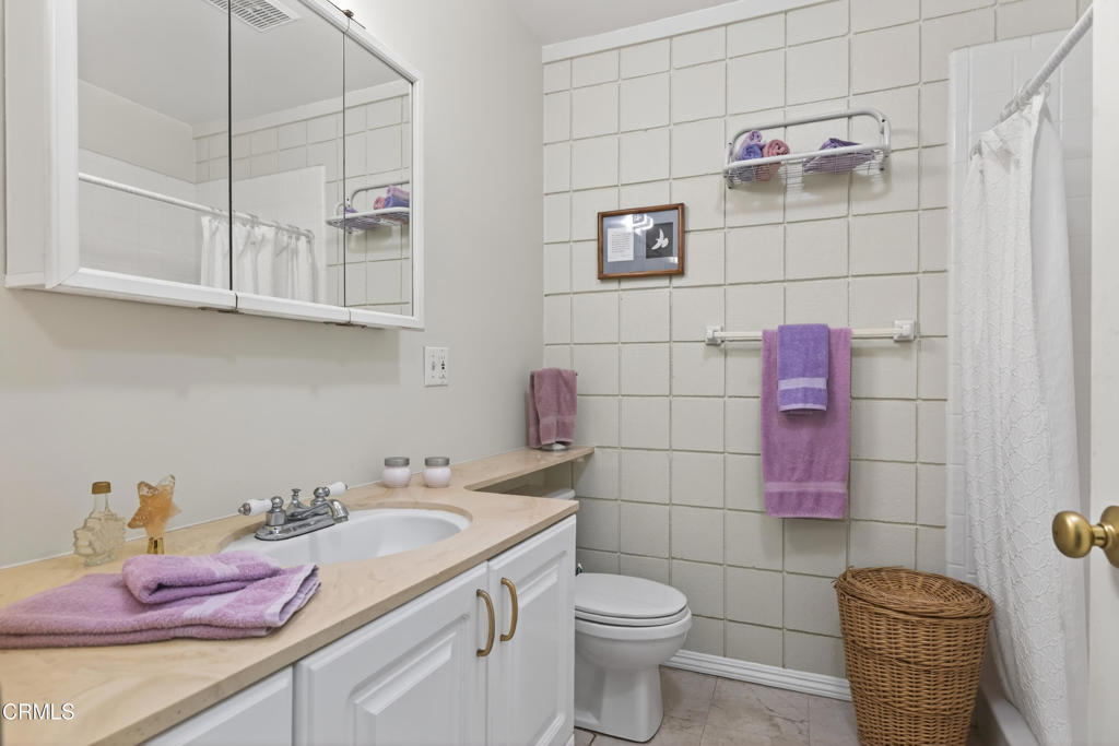 MLS #V1-32583 image #24