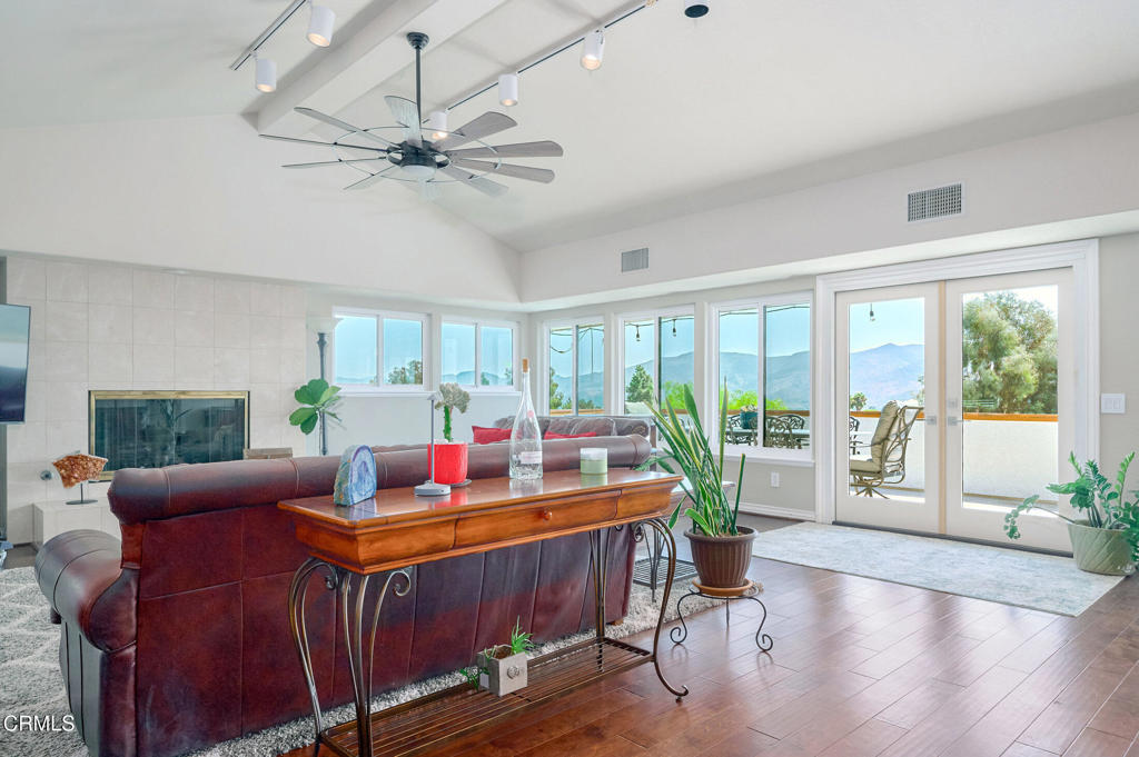 MLS #V1-32584 image #14