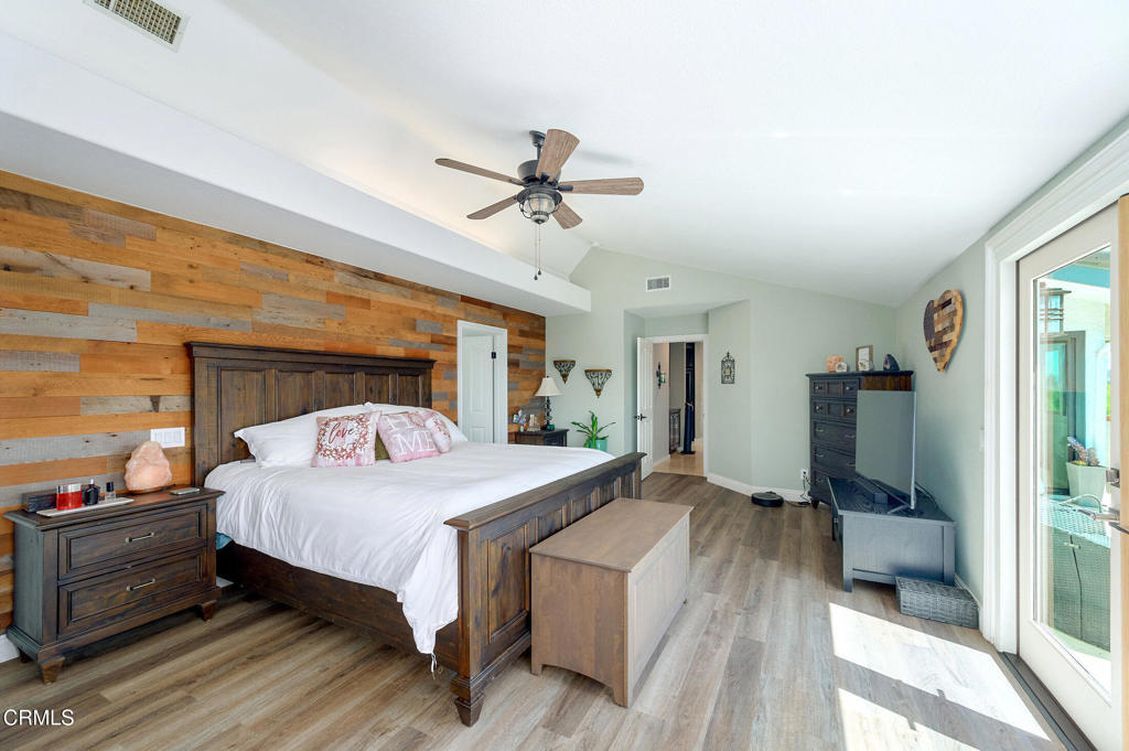 MLS #V1-32584 image #40