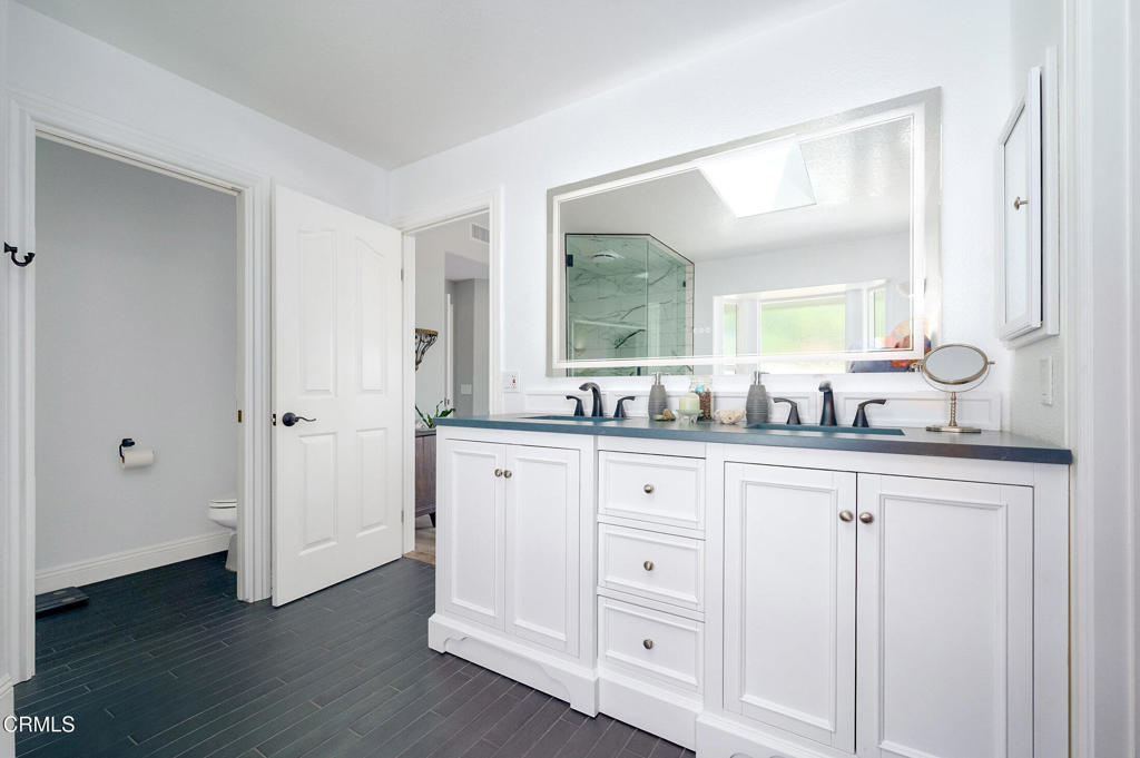 MLS #V1-32584 image #45