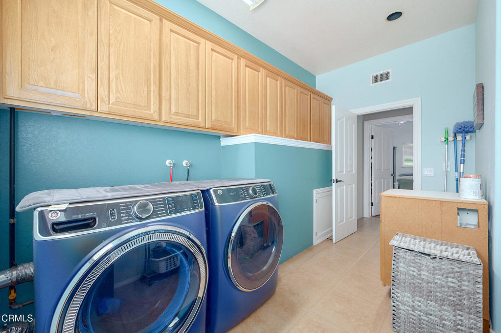 MLS #V1-32584 image #49