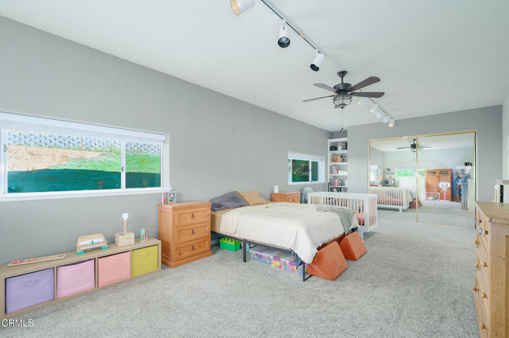 MLS #V1-32584 image #57