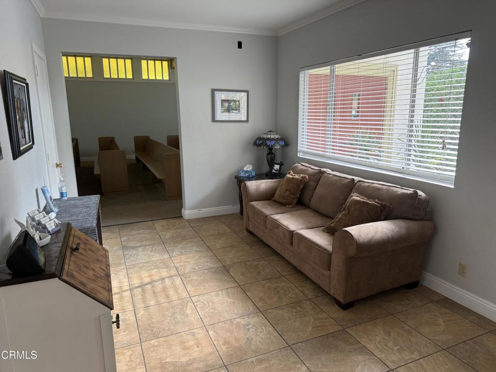 MLS #V1-32589 image #2