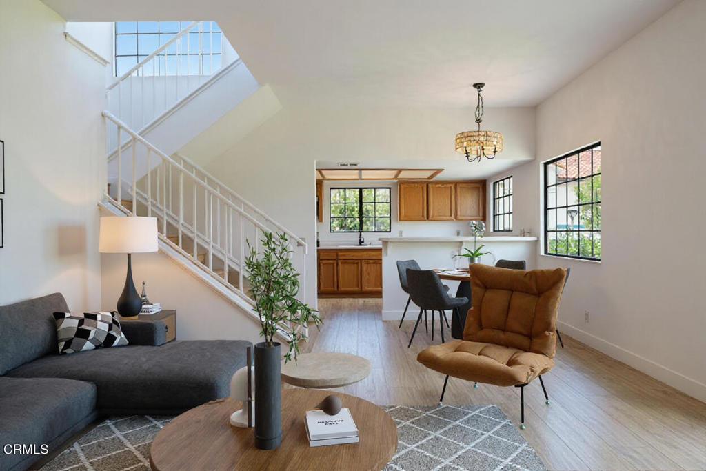 MLS #V1-32593 image #10