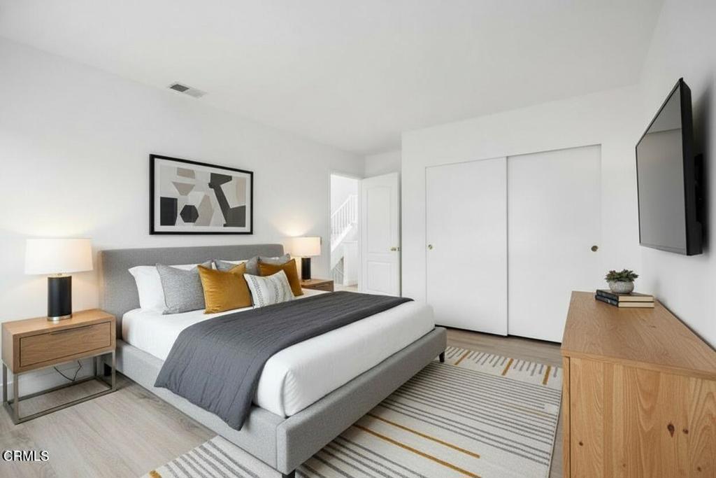 MLS #V1-32593 image #14