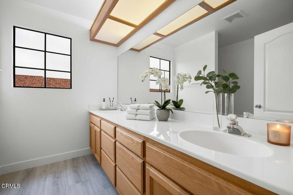 MLS #V1-32593 image #20