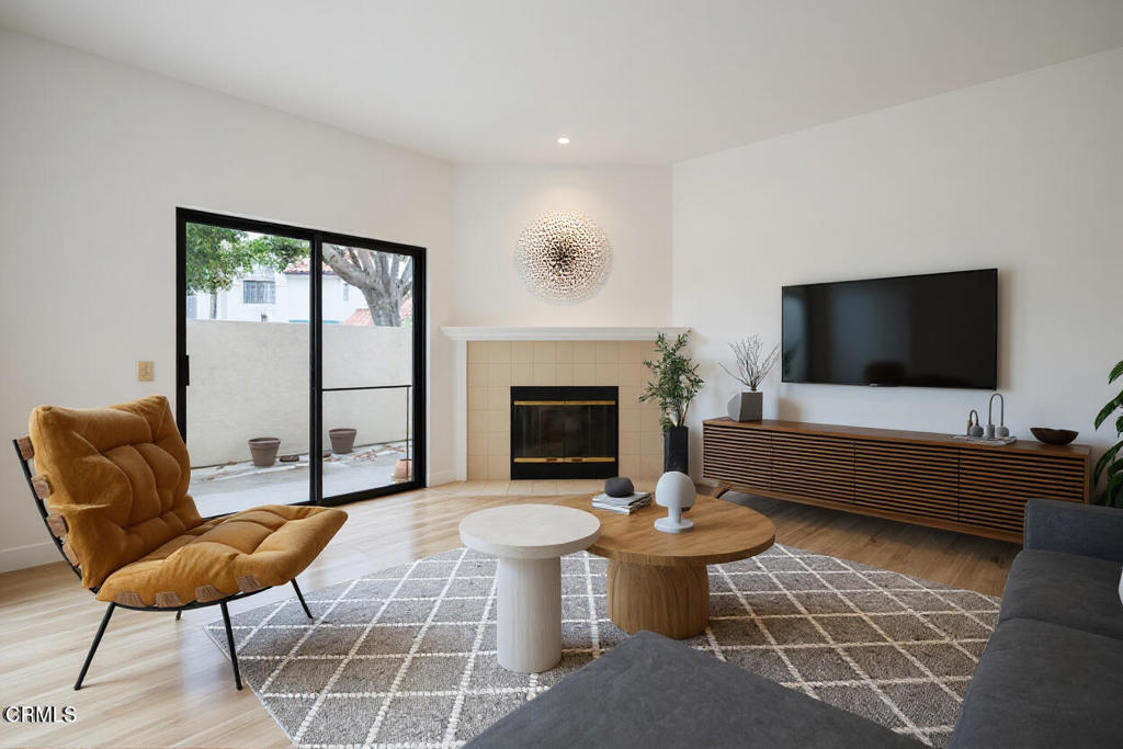 MLS #V1-32593 image #9