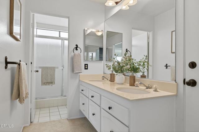 MLS #V1-32594 image #27