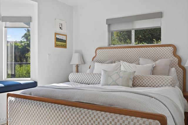 MLS #V1-32606 image #30