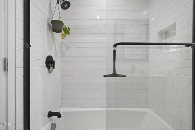 MLS #V1-32606 image #32