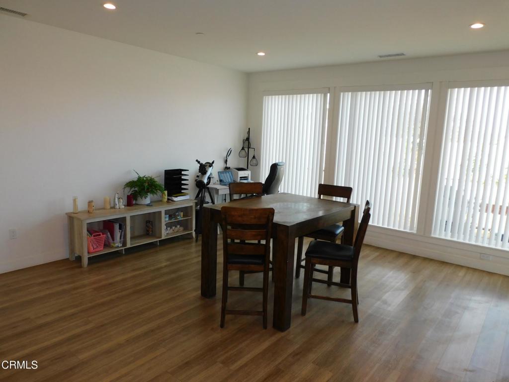 MLS #V1-32630 image #3