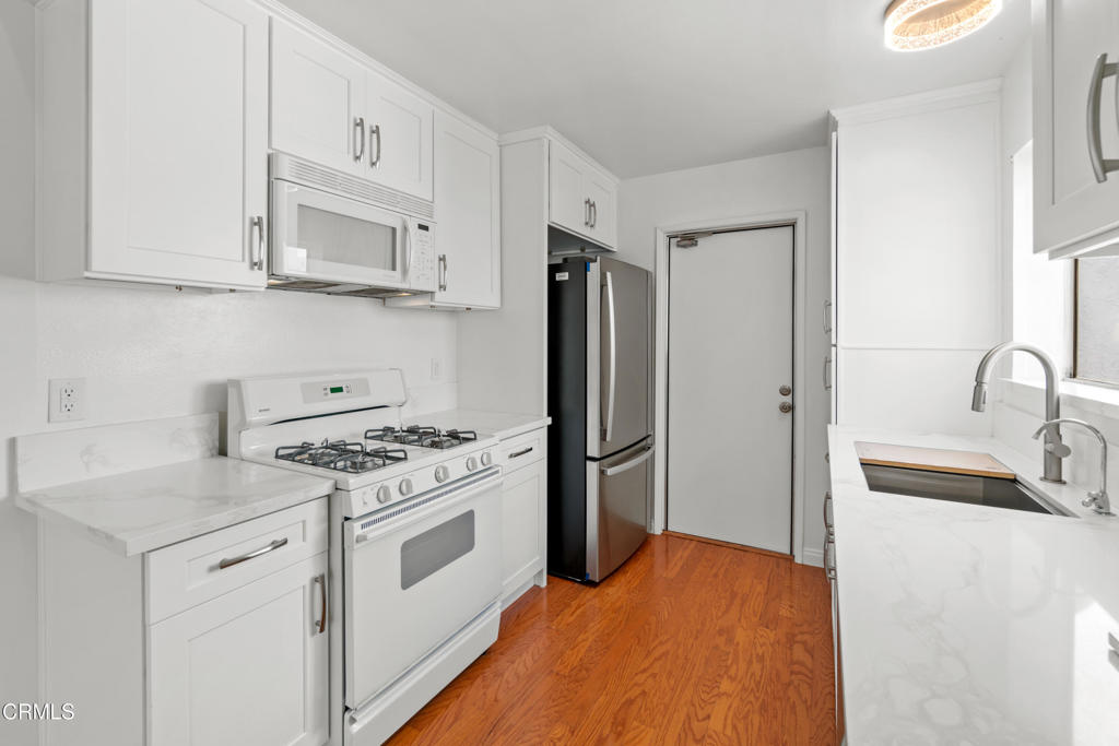 MLS #V1-32632 image #11