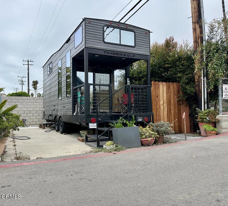 MLS #V1-32642 image #0