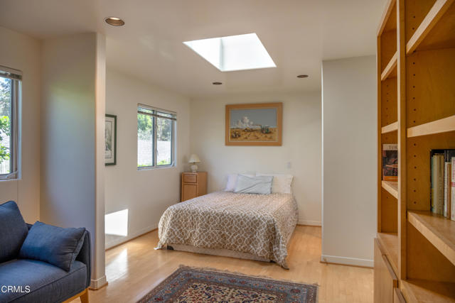 MLS #V1-32662 image #28