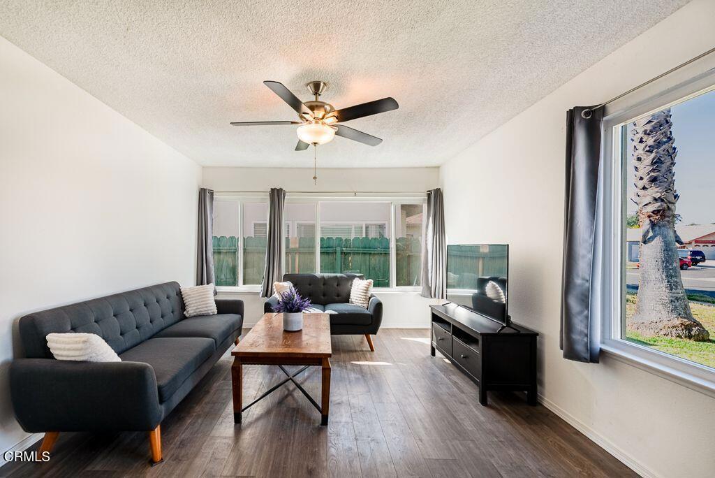 MLS #V1-32670 image #3