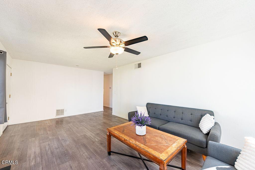 MLS #V1-32670 image #4