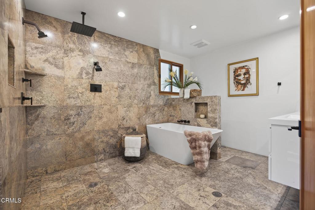 MLS #V1-32671 image #39