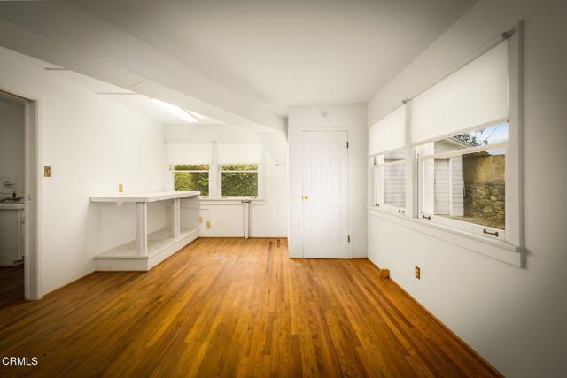 MLS #V1-32687 image #8