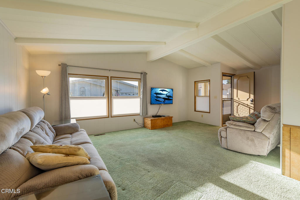 MLS #V1-32693 image #15