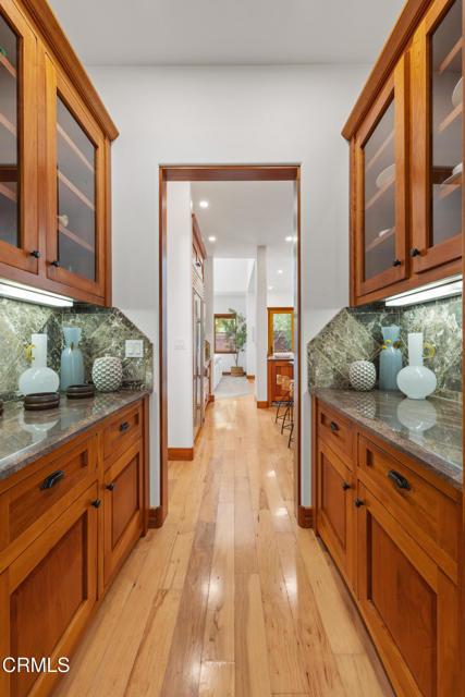 MLS #V1-32700 image #10