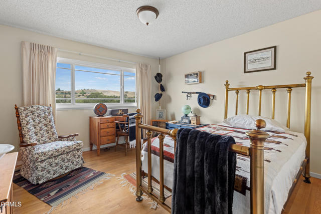 MLS #V1-32702 image #15