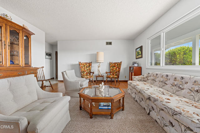 MLS #V1-32702 image #5