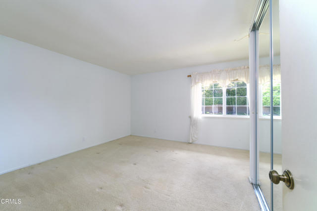 MLS #V1-32707 image #9