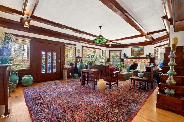 MLS #V1-32709 image #10