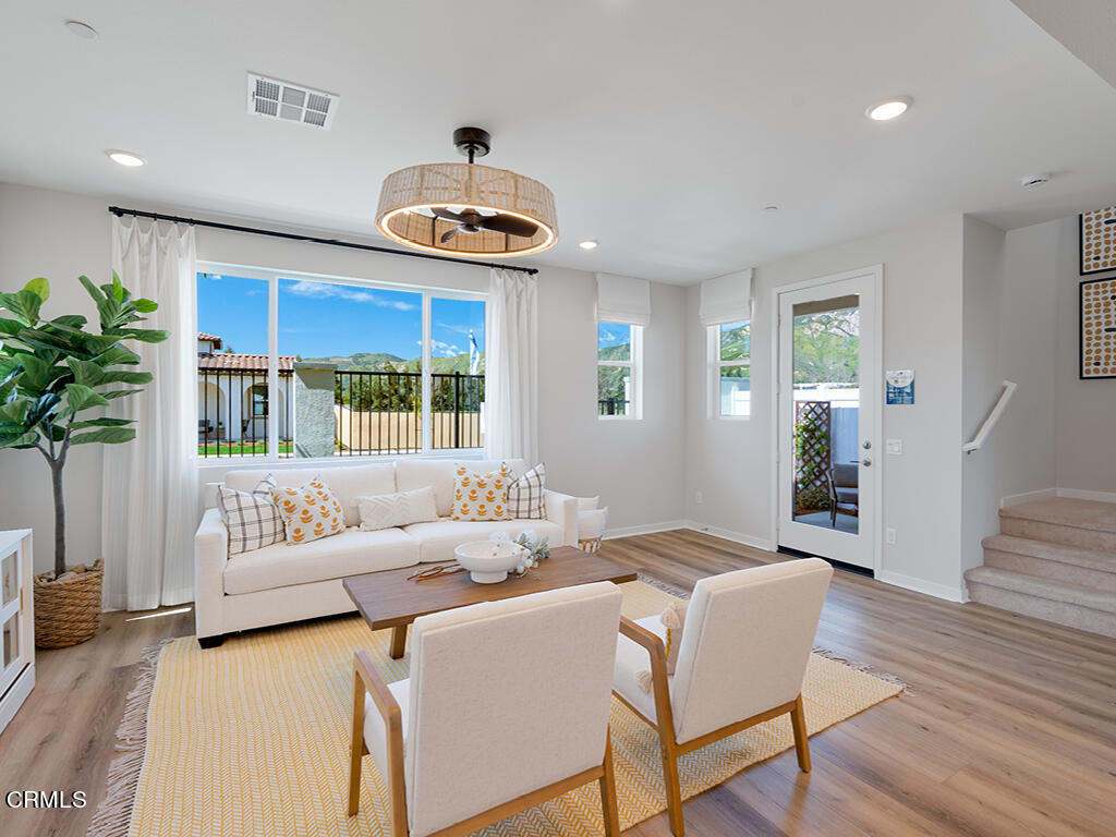 MLS #V1-32718 image #9