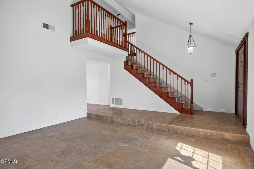 MLS #V1-32723 image #10