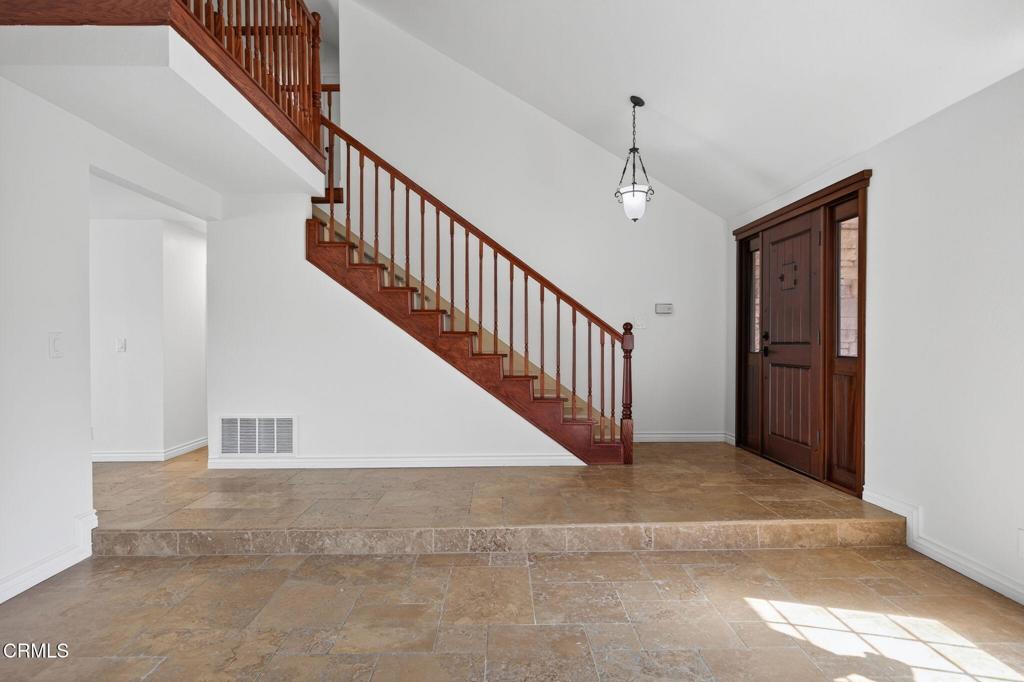 MLS #V1-32723 image #9