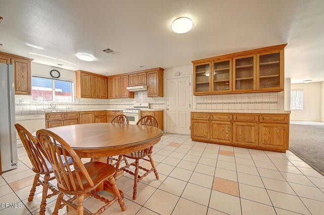 MLS #V1-32746 image #8