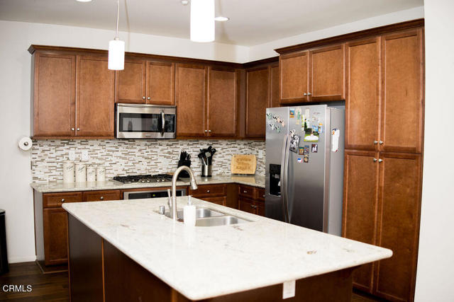 MLS #V1-32751 image #9