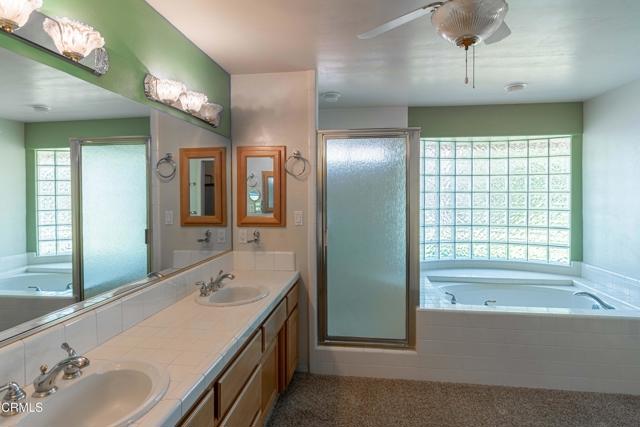 MLS #V1-32752 image #27