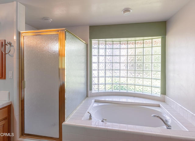 MLS #V1-32752 image #28