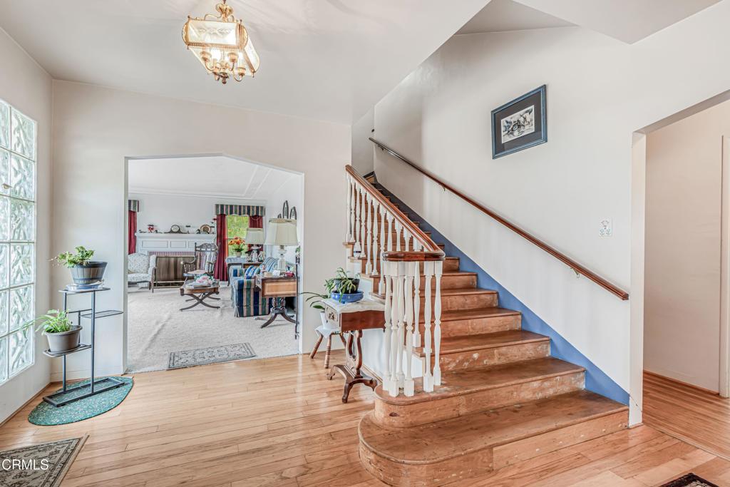 MLS #V1-32753 image #3