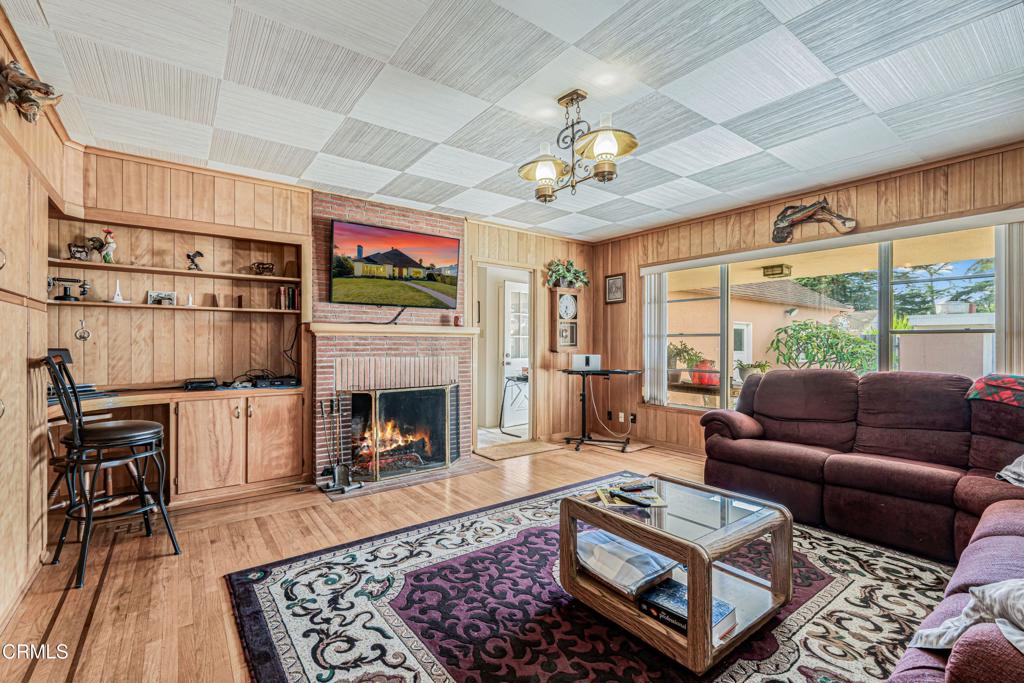 MLS #V1-32753 image #9