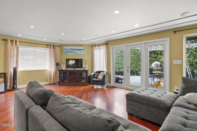 MLS #V1-32756 image #19