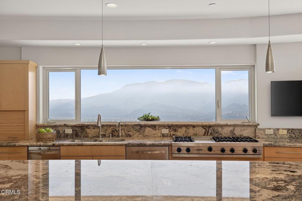 MLS #V1-32764 image #12