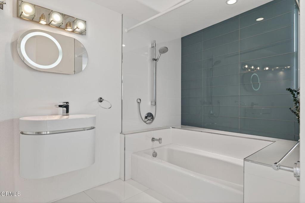 MLS #V1-32764 image #28