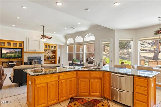 MLS #V1-32768 image #21