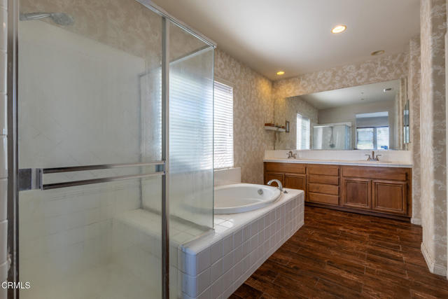 MLS #V1-32340 image #28