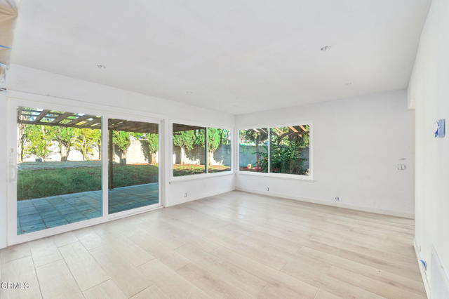 MLS #V1-32823 image #14