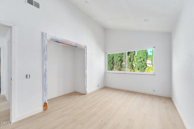 MLS #V1-32823 image #17